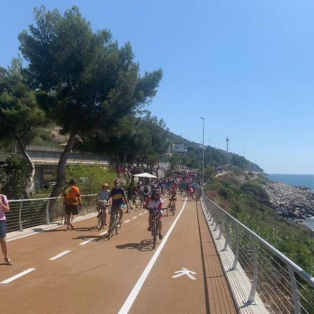 Il Sole Di Poggi Bed & Breakfast Imperia Luaran gambar